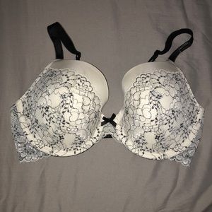 NWT Dream Angels Perfect Coverage bra!